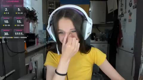 Snapshot of _nika_kik chatting on June 2026 04:34:02 PM Nika online show from June 2026 04:34:02 PM
