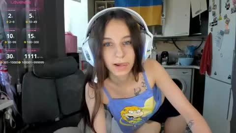 Snapshot of _nika_kik chatting on June 2026 06:05:01 AM Nika online show from June 2026 06:05:01 AM