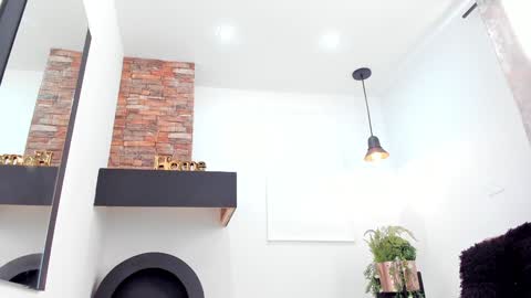   online show from January 2025 03:12:02 PM