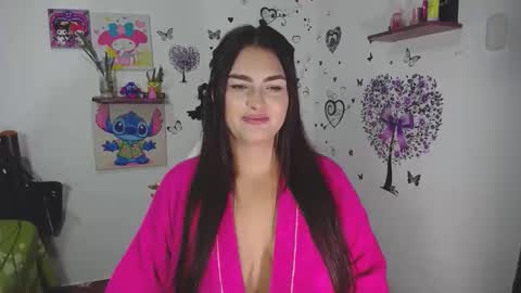 Snapshot of _ninahot chatting on October 2025 10:39:02 PM Nina online show from October 2025 10:39:02 PM