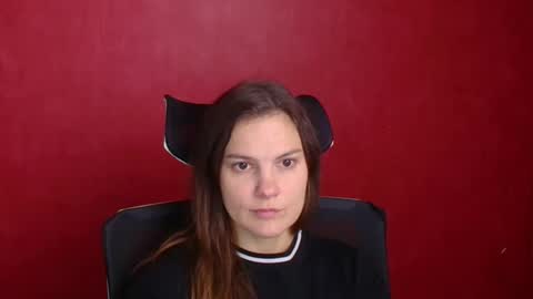 Olivia online show from September 2025 05:20:01 AM