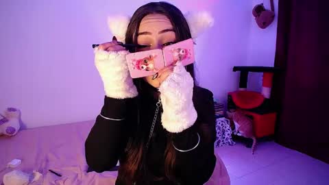 Paris online show from April 2026 10:21:02 PM