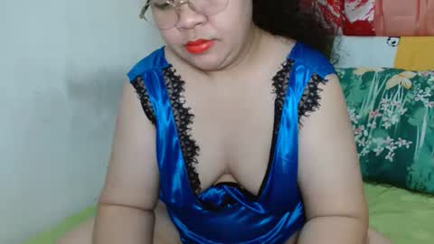 Snapshot of _pinayglamourbum_143xxx_ chatting on December 2024 09:07:01 AM Pinaylovelybum online show from December 2024 09:07:01 AM