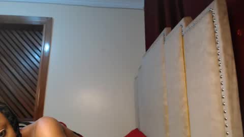 Snapshot of _pixie1 chatting on February 2025 04:11:02 PM pixie online show from February 2025 04:11:02 PM