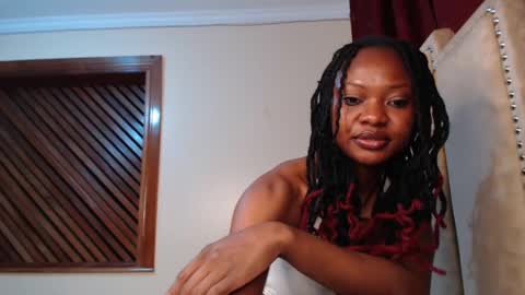 Snapshot of _pixie1 chatting on February 2025 07:31:02 PM pixie online show from February 2025 07:31:02 PM