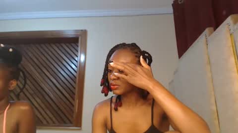 Snapshot of _pixie1 chatting on February 2025 04:26:02 PM pixie online show from February 2025 04:26:02 PM