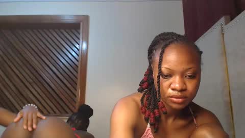 Snapshot of _pixie1 chatting on February 2025 09:20:02 PM pixie online show from February 2025 09:20:02 PM