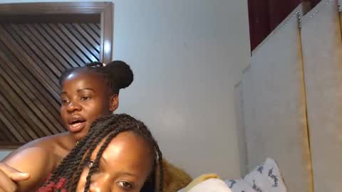 Snapshot of _pixie1 chatting on March 2025 04:17:02 PM pixie online show from March 2025 04:17:02 PM