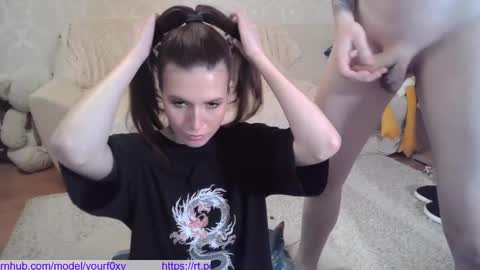 _pretty_fox_ online show from March 2025 01:23:02 PM