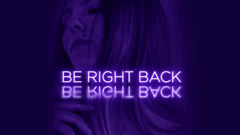 Snapshot of _private_person_ chatting on September 2025 05:27:02 PM HADLY today day-off see u online 0112 online show from September 2025 05:27:02 PM