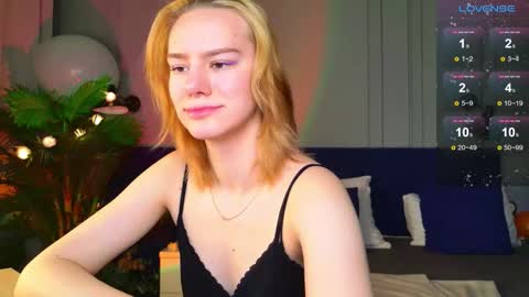 im Amy online show from November 2025 06:25:02 AM