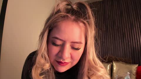 Snapshot of _rebecca1 chatting on January 2025 10:24:01 PM rebecca online show from January 2025 10:24:01 PM
