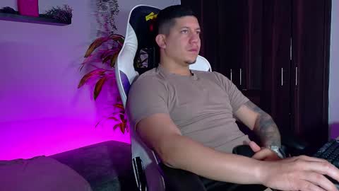 Roberto online show from October 2025 08:37:01 AM