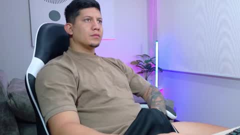 Roberto online show from February 2026 12:15:02 PM