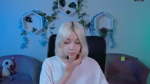 Snapshot of _sabrina_moore chatting on June 2026 06:44:01 PM sabrina online show from June 2026 06:44:01 PM