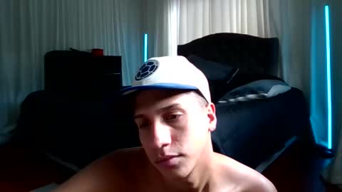 Snapshot of _sahhir chatting on October 2025 08:04:02 PM sair online show from October 2025 08:04:02 PM