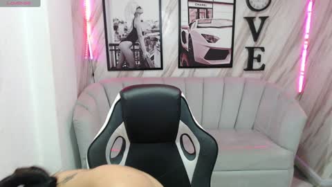 Samantha online show from January 2025 06:52:01 PM