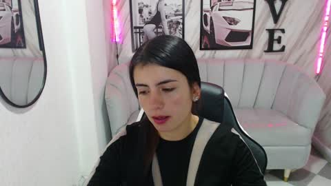 Samantha online show from February 2025 01:21:02 PM