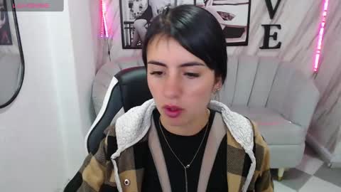 Samantha online show from March 2025 01:07:01 PM