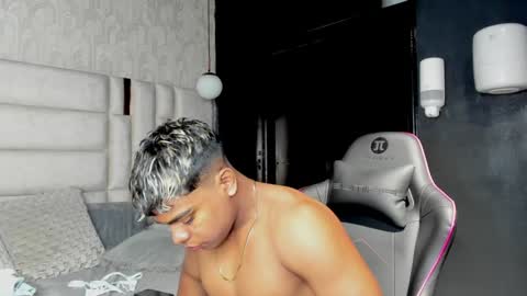 _sammy_ice online show from January 2025 01:16:01 AM