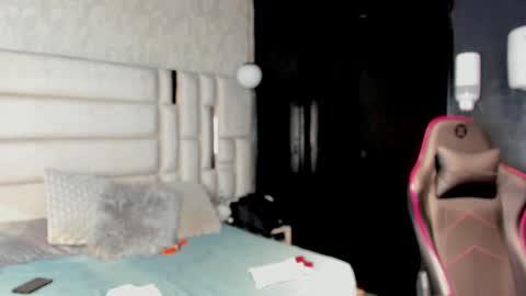 _sammy_ice online show from February 2025 06:46:02 AM