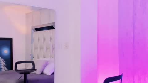 Snapshot of _saragarcia_ chatting on March 2026 11:49:01 AM Sara online show from March 2026 11:49:01 AM