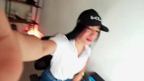 Sassy Girl online show from February 2026 06:13:01 PM