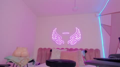 Snapshot of _scarletmoore chatting on January 2025 11:03:02 AM Scarlett online show from January 2025 11:03:02 AM