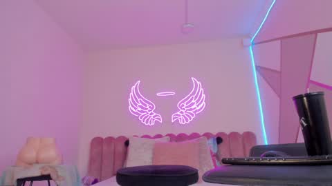 Snapshot of _scarletmoore chatting on January 2025 02:07:01 PM Scarlett online show from January 2025 02:07:01 PM