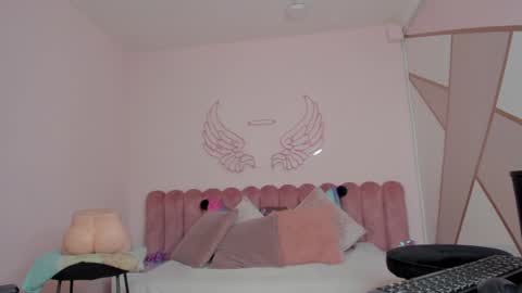 Snapshot of _scarletmoore chatting on January 2025 08:46:02 AM Scarlett online show from January 2025 08:46:02 AM