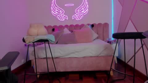 Snapshot of _scarletmoore chatting on January 2025 10:16:02 AM Scarlett online show from January 2025 10:16:02 AM