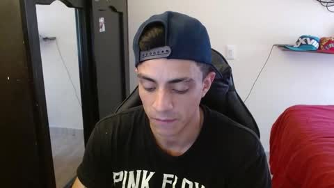 SCHNEIDER online show from November 2025 03:33:01 PM