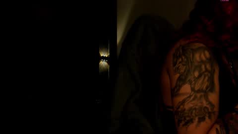 Selene online show from October 2025 01:52:01 PM