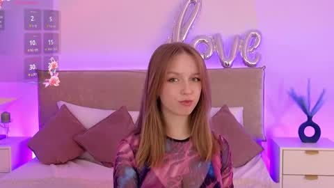 Selestia online show from May 2026 12:43:02 PM