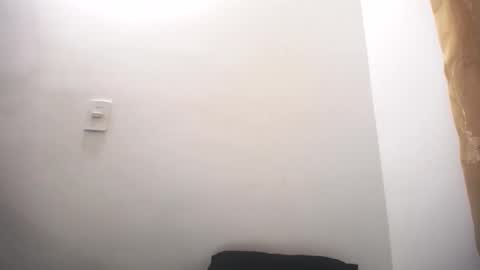 Juan Pablo-independent model online show from March 2025 02:41:02 AM