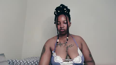 _sexysquirter online show from November 2025 07:18:02 AM