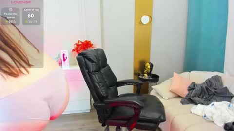  Shy Jenny  online show from November 2025 12:53:01 AM