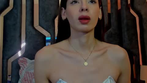 Snapshot of _silvia_vega_ chatting on March 2025 10:55:01 AM _silvia_vega_ online show from March 2025 10:55:01 AM