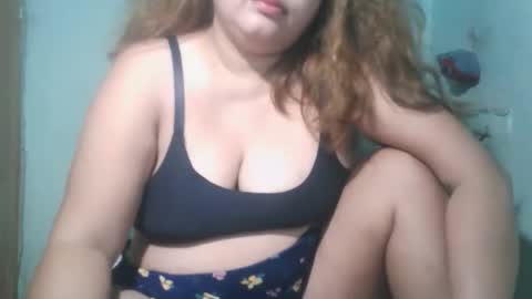 _simply_mama online show from April 2026 07:23:02 PM