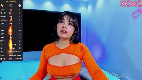 Snapshot of _sowy_venus_ chatting on January 2025 01:02:02 PM V E N U S online show from January 2025 01:02:02 PM