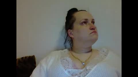 Snapshot of _squirty_pussyyy_ chatting on February 2025 06:54:02 PM Melisa online show from February 2025 06:54:02 PM