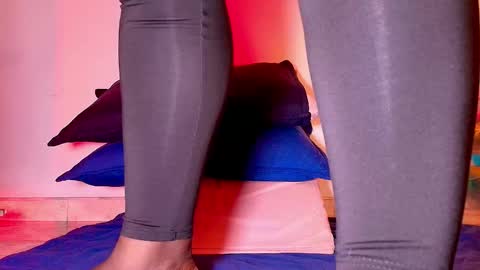 susy online show from October 2025 11:57:02 AM