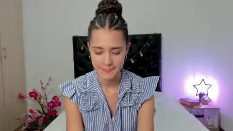 Sussi online show from March 2025 01:18:01 PM