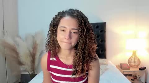 Sussi online show from October 2025 01:43:02 PM