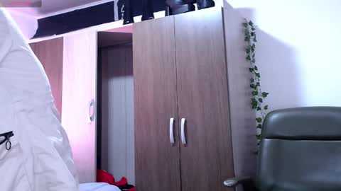 _svetlana_buenachica_ online show from September 2025 02:57:01 AM