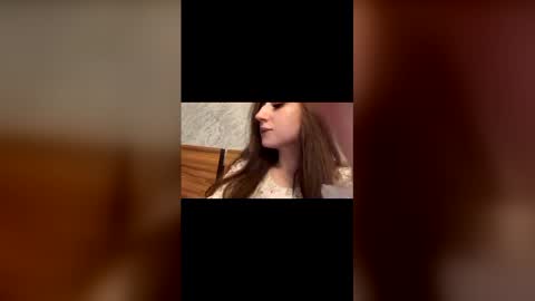 Kira online show from March 2026 06:31:02 AM