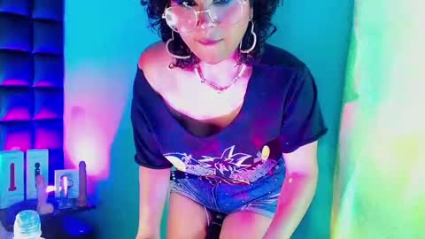 Snapshot of _sweet_kuromi chatting on December 2024 08:02:01 AM Kuromi online show from December 2024 08:02:01 AM