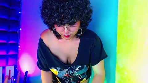 Snapshot of _sweet_kuromi chatting on January 2025 10:17:01 AM Kuromi online show from January 2025 10:17:01 AM