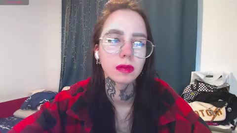 Snapshot of _sweet_mary_21 chatting on February 2025 11:33:01 AM _sweet_mary_21 online show from February 2025 11:33:01 AM