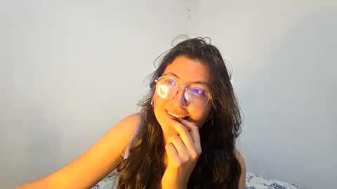 _sweet_melodyy online show from May 2026 09:55:02 PM